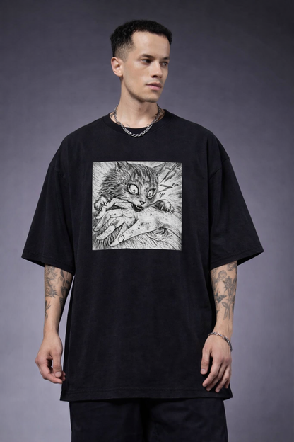 Claws Out-Oversized tee