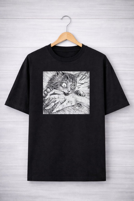 Claws Out-Oversized tee